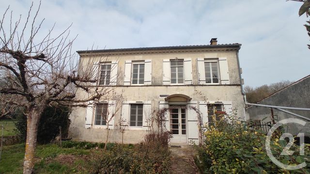 maison à vendre - 5 pièces - 135.0 m2 - THENAC - 17 - POITOU-CHARENTES - Century 21 Agence De L'Europe