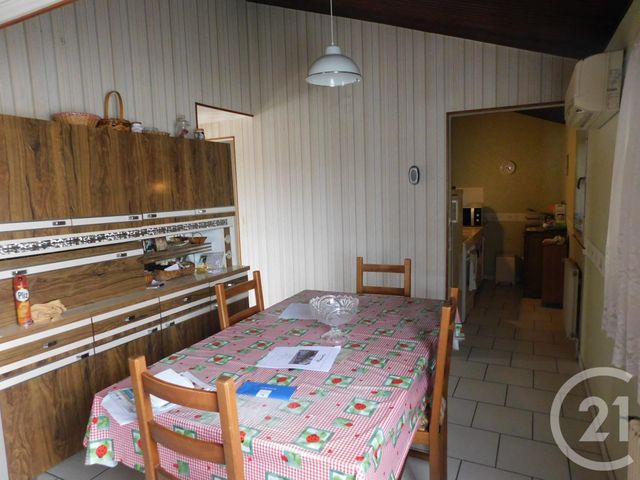 Afficher la photo en grand maison à vendre - 5 pièces - 86.0 m2 - ST CESAIRE - 17 - POITOU-CHARENTES - Century 21 Agence De L'Europe