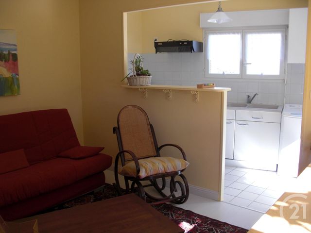 maison à vendre - 4 pièces - 90.0 m2 - SAINTES - 17 - POITOU-CHARENTES - Century 21 Agence De L'Europe