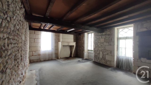 Afficher la photo en grand maison à vendre - 8 pièces - 142.7 m2 - SAINTES - 17 - POITOU-CHARENTES - Century 21 Agence De L'Europe