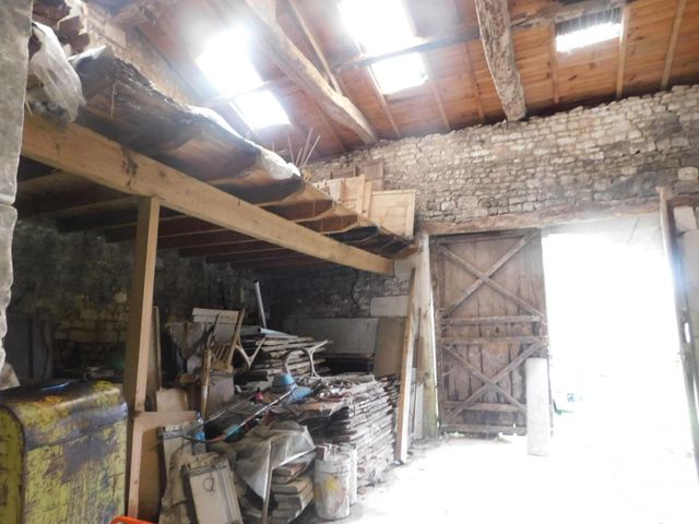 Afficher la photo en grand maison à vendre - 4 pièces - 221.0 m2 - BERNEUIL - 17 - POITOU-CHARENTES - Century 21 Agence De L'Europe