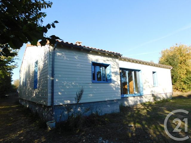 Afficher la photo en grand maison à vendre - 5 pièces - 137.55 m2 - BERCLOUX - 17 - POITOU-CHARENTES - Century 21 Agence De L'Europe