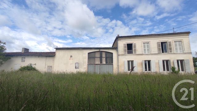 maison à vendre - 6 pièces - 168.0 m2 - BERNEUIL - 17 - POITOU-CHARENTES - Century 21 Agence De L'Europe