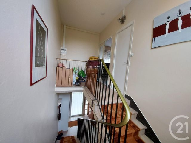 Afficher la photo en grand maison à vendre - 4 pièces - 114.28 m2 - SAINTES - 17 - POITOU-CHARENTES - Century 21 Agence De L'Europe