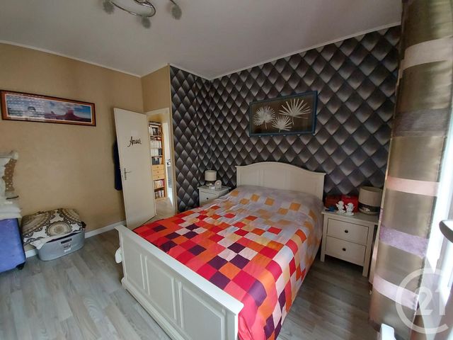 Afficher la photo en grand maison à vendre - 4 pièces - 114.28 m2 - SAINTES - 17 - POITOU-CHARENTES - Century 21 Agence De L'Europe