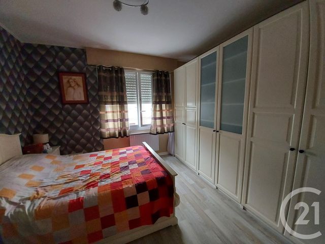 Afficher la photo en grand maison à vendre - 4 pièces - 114.28 m2 - SAINTES - 17 - POITOU-CHARENTES - Century 21 Agence De L'Europe