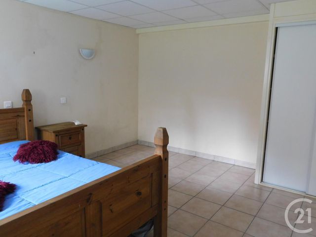 maison à vendre - 5 pièces - 129.0 m2 - ST GEORGES DES COTEAUX - 17 - POITOU-CHARENTES - Century 21 Agence De L'Europe maison à vendre - 5 pièces - 129.0 m2 - ST GEORGES DES COTEAUX - 17 - POITOU-CHARENTES - Century 21 Agence De L'Europe