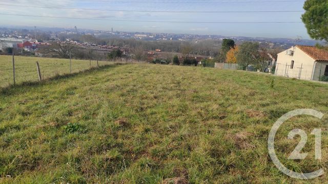 terrain à vendre - 868.0 m2 - SAINTES - 17 - POITOU-CHARENTES - Century 21 Agence De L'Europe terrain à vendre - 868.0 m2 - SAINTES - 17 - POITOU-CHARENTES - Century 21 Agence De L'Europe