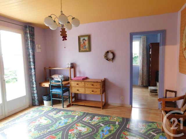 maison à vendre - 7 pièces - 224.38 m2 - ST VAIZE - 17 - POITOU-CHARENTES - Century 21 Agence De L'Europe maison à vendre - 7 pièces - 224.38 m2 - ST VAIZE - 17 - POITOU-CHARENTES - Century 21 Agence De L'Europe
