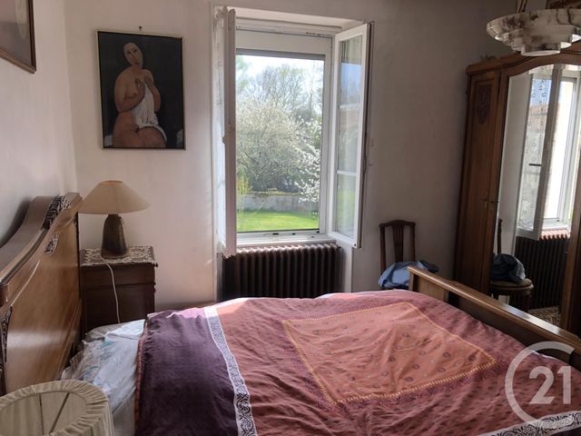 Afficher la photo en grand maison à vendre - 5 pièces - 111.0 m2 - ASNIERES LA GIRAUD - 17 - POITOU-CHARENTES - Century 21 Agence De L'Europe