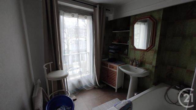 immeuble à vendre - 150.0 m2 - SAINTES - 17 - POITOU-CHARENTES - Century 21 Agence De L'Europe