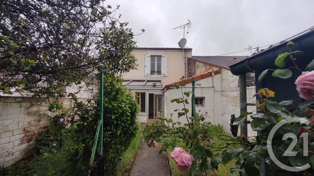 maison - SAINTES - 17