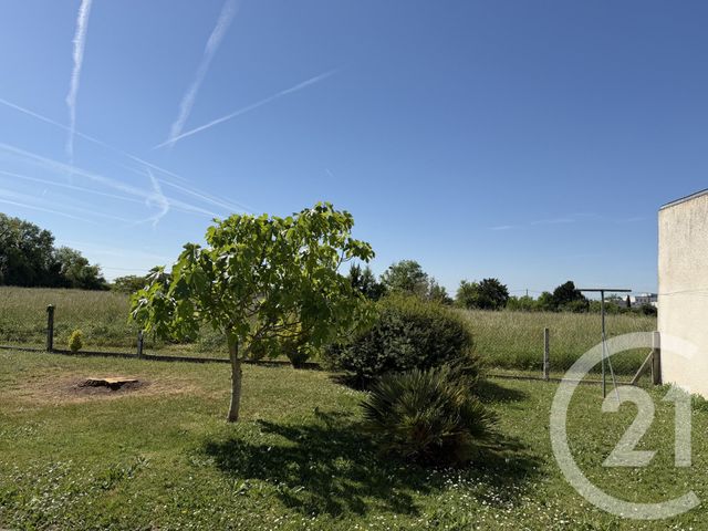 maison à vendre - 5 pièces - 81.5 m2 - SAINTES - 17 - POITOU-CHARENTES - Century 21 Agence De L'Europe
