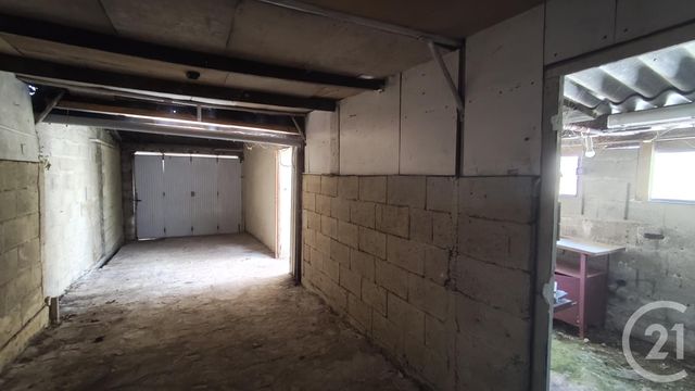 maison à vendre - 5 pièces - 80.7 m2 - SAINTES - 17 - POITOU-CHARENTES - Century 21 Agence De L'Europe