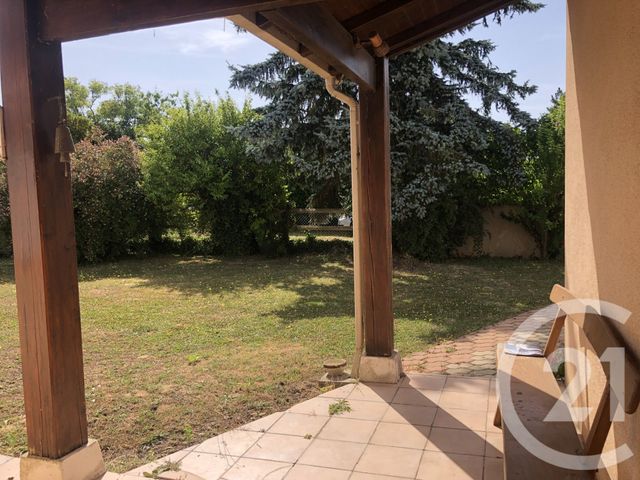 maison à vendre - 5 pièces - 117.52 m2 - SAINTES - 17 - POITOU-CHARENTES - Century 21 Agence De L'Europe