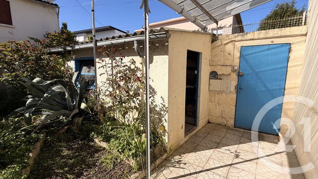 maison à vendre - 2 pièces - 52.63 m2 - SAINTES - 17 - POITOU-CHARENTES - Century 21 Agence De L'Europe