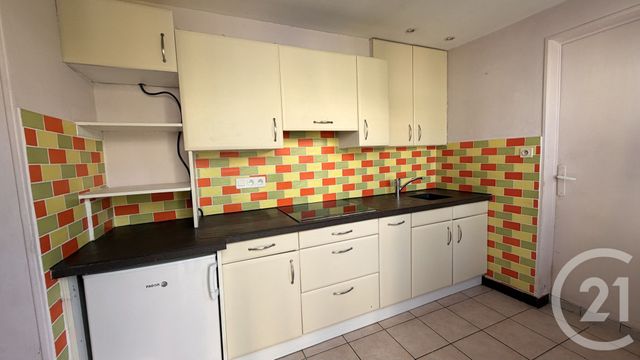 maison à vendre - 2 pièces - 52.63 m2 - SAINTES - 17 - POITOU-CHARENTES - Century 21 Agence De L'Europe