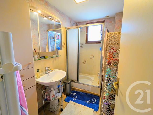 maison à vendre - 5 pièces - 90.15 m2 - FONTCOUVERTE - 17 - POITOU-CHARENTES - Century 21 Agence De L'Europe