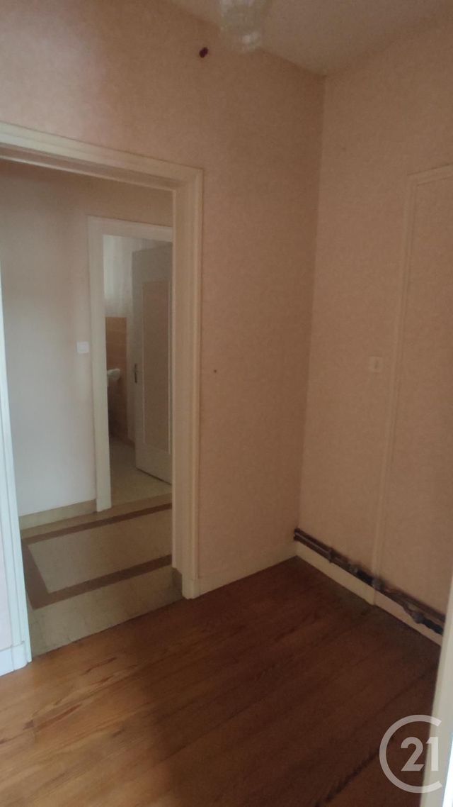 maison à vendre - 8 pièces - 126.0 m2 - SAINTES - 17 - POITOU-CHARENTES - Century 21 Agence De L'Europe