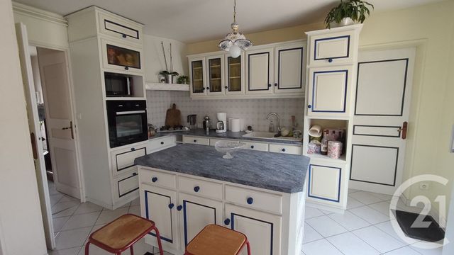 maison à vendre - 6 pièces - 86.9 m2 - SAINTES - 17 - POITOU-CHARENTES - Century 21 Agence De L'Europe