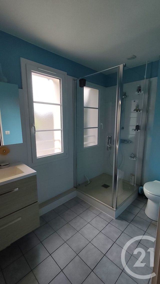 maison à vendre - 6 pièces - 86.9 m2 - SAINTES - 17 - POITOU-CHARENTES - Century 21 Agence De L'Europe