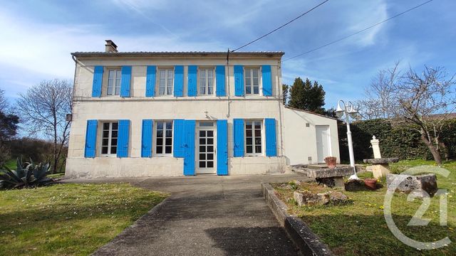 maison à vendre - 5 pièces - 101.0 m2 - LE DOUHET - 17 - POITOU-CHARENTES - Century 21 Agence De L'Europe