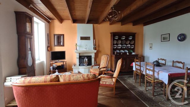 maison à vendre - 5 pièces - 101.0 m2 - LE DOUHET - 17 - POITOU-CHARENTES - Century 21 Agence De L'Europe