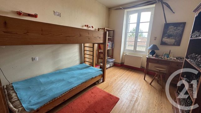 maison à vendre - 6 pièces - 140.0 m2 - PREGUILLAC - 17 - POITOU-CHARENTES - Century 21 Agence De L'Europe