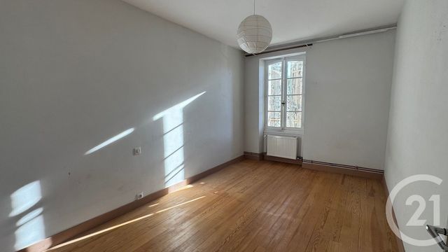 maison à vendre - 6 pièces - 140.0 m2 - SAINTES - 17 - POITOU-CHARENTES - Century 21 Agence De L'Europe