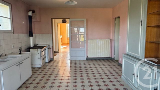 maison à vendre - 6 pièces - 140.0 m2 - SAINTES - 17 - POITOU-CHARENTES - Century 21 Agence De L'Europe