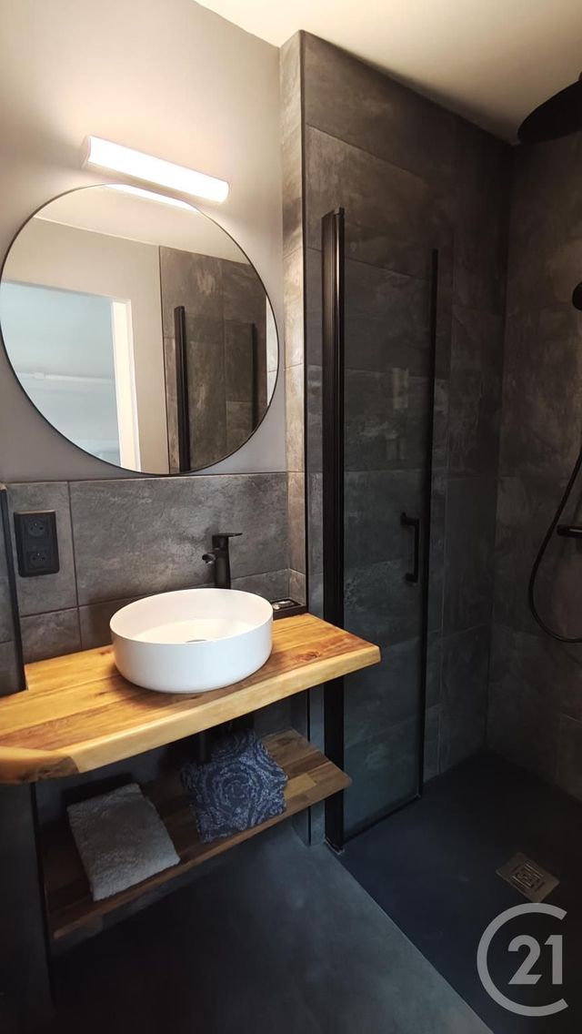 Afficher la photo en grand maison à vendre - 6 pièces - 147.05 m2 - SAINTES - 17 - POITOU-CHARENTES - Century 21 Agence De L'Europe