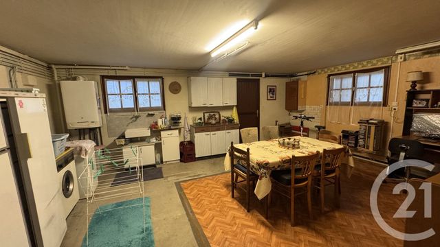 maison à vendre - 4 pièces - 89.57 m2 - SAINTES - 17 - POITOU-CHARENTES - Century 21 Agence De L'Europe