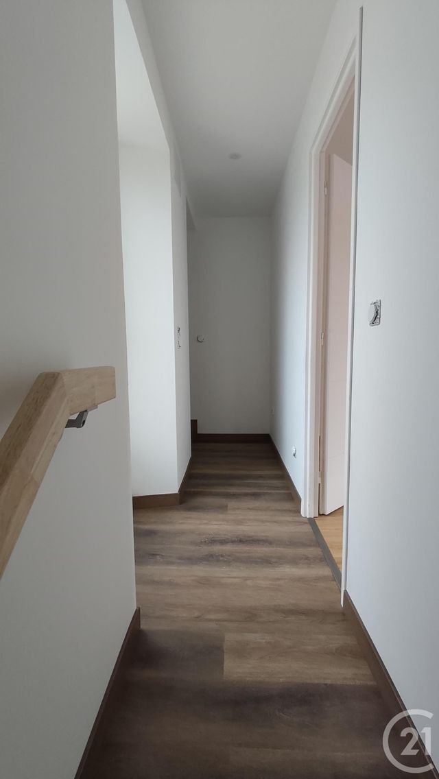 maison à vendre - 4 pièces - 100.5 m2 - SAINTES - 17 - POITOU-CHARENTES - Century 21 Agence De L'Europe