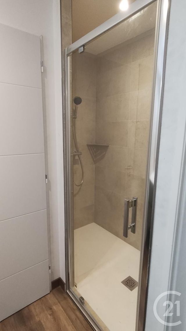 maison à vendre - 4 pièces - 100.5 m2 - SAINTES - 17 - POITOU-CHARENTES - Century 21 Agence De L'Europe