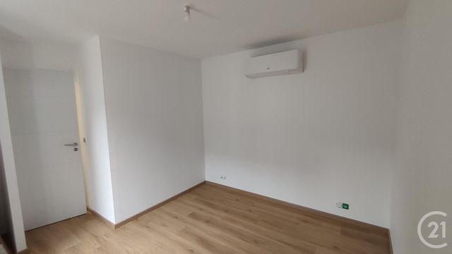 maison à vendre - 4 pièces - 100.5 m2 - SAINTES - 17 - POITOU-CHARENTES - Century 21 Agence De L'Europe