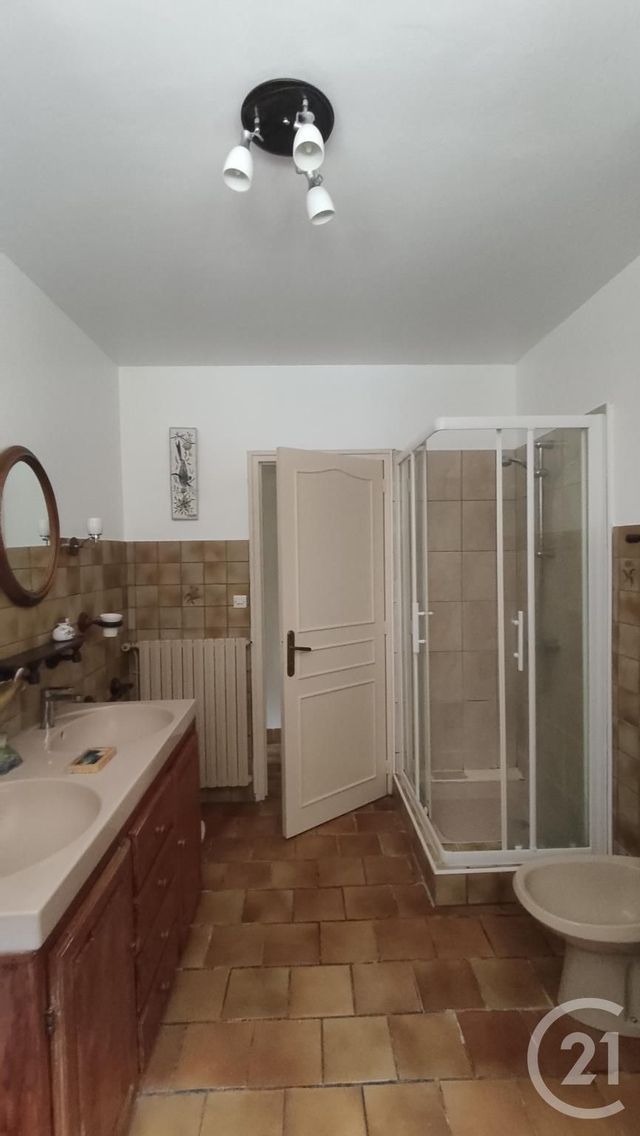 Afficher la photo en grand maison à vendre - 7 pièces - 153.54 m2 - SAINTES - 17 - POITOU-CHARENTES - Century 21 Agence De L'Europe