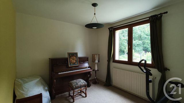 Afficher la photo en grand maison à vendre - 7 pièces - 153.54 m2 - SAINTES - 17 - POITOU-CHARENTES - Century 21 Agence De L'Europe