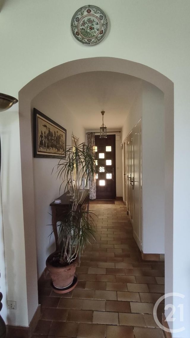 Afficher la photo en grand maison à vendre - 7 pièces - 153.54 m2 - SAINTES - 17 - POITOU-CHARENTES - Century 21 Agence De L'Europe