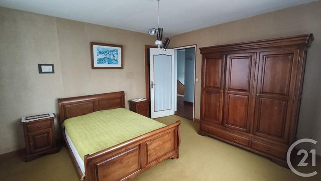 maison à vendre - 7 pièces - 170.97 m2 - SAINTES - 17 - POITOU-CHARENTES - Century 21 Agence De L'Europe