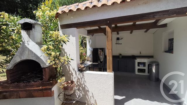 maison à vendre - 5 pièces - 100.0 m2 - CHERMIGNAC - 17 - POITOU-CHARENTES - Century 21 Agence De L'Europe