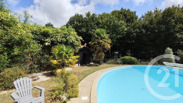 maison à vendre - 10 pièces - 280.0 m2 - THENAC - 17 - POITOU-CHARENTES - Century 21 Agence De L'Europe