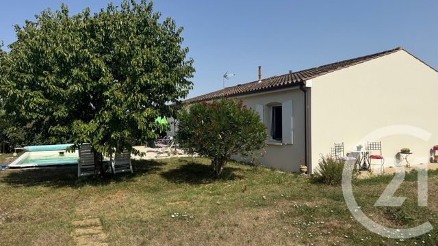 maison à vendre - 5 pièces - 104.2 m2 - ST VAIZE - 17 - POITOU-CHARENTES - Century 21 Agence De L'Europe