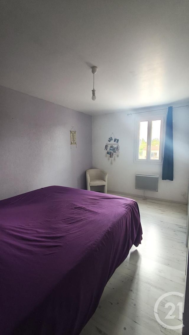 Afficher la photo en grand maison à vendre - 6 pièces - 150.0 m2 - CRAZANNES - 17 - POITOU-CHARENTES - Century 21 Agence De L'Europe