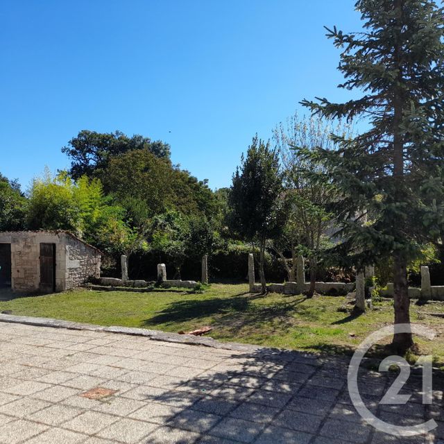 Afficher la photo en grand maison à vendre - 6 pièces - 150.0 m2 - CRAZANNES - 17 - POITOU-CHARENTES - Century 21 Agence De L'Europe