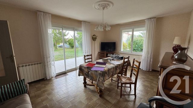 Afficher la photo en grand maison à vendre - 4 pièces - 87.9 m2 - LES GONDS - 17 - POITOU-CHARENTES - Century 21 Agence De L'Europe