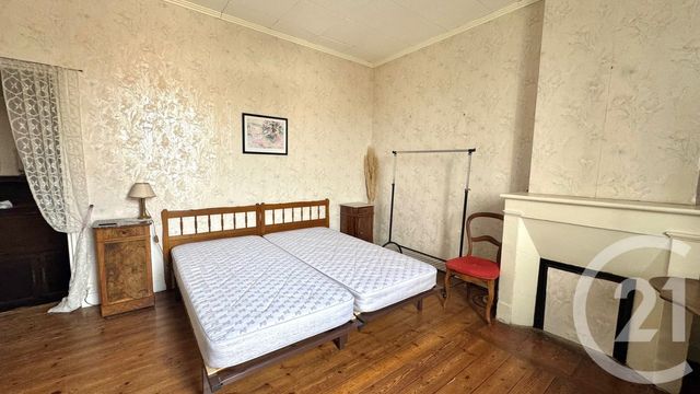 maison à vendre - 4 pièces - 108.4 m2 - SAINTES - 17 - POITOU-CHARENTES - Century 21 Agence De L'Europe