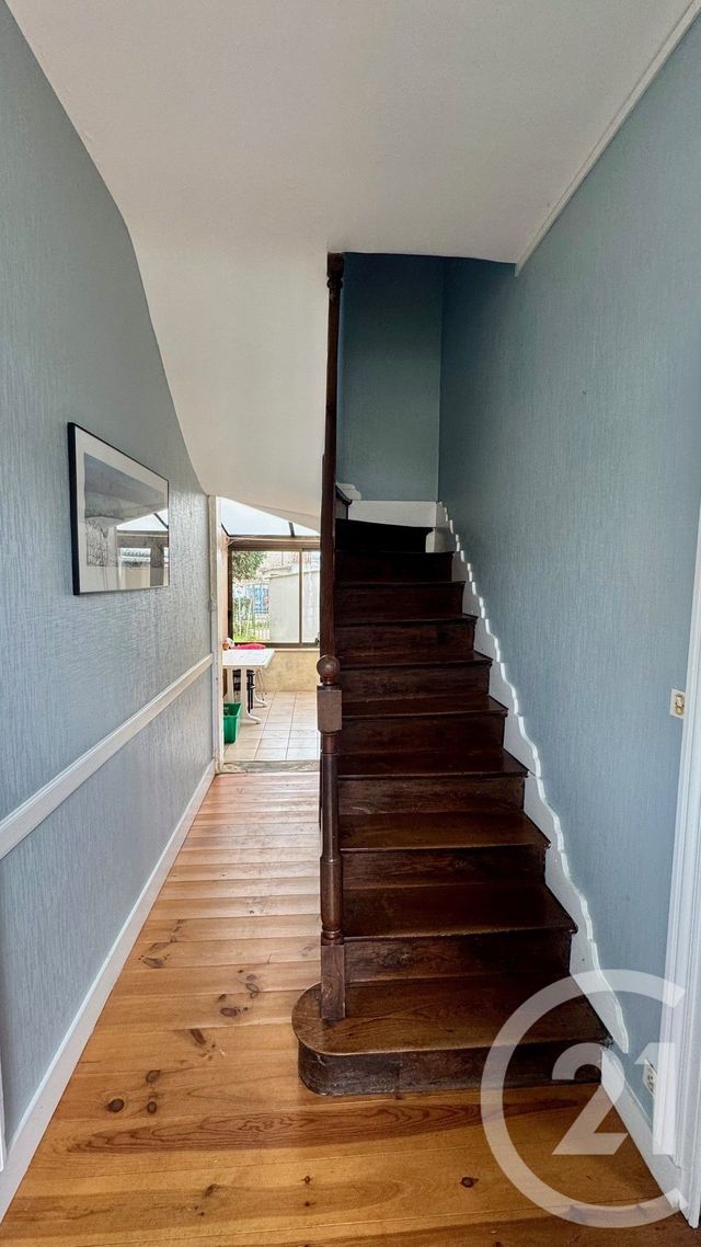 maison à vendre - 4 pièces - 108.4 m2 - SAINTES - 17 - POITOU-CHARENTES - Century 21 Agence De L'Europe