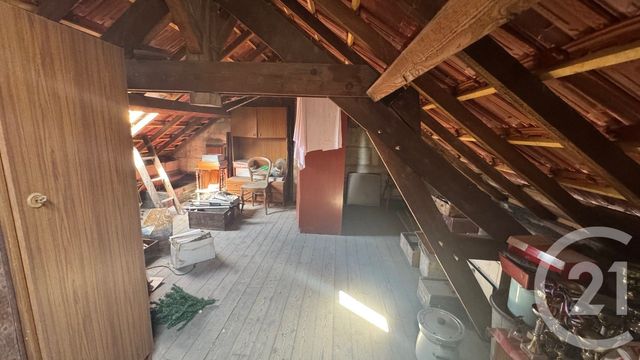 maison à vendre - 4 pièces - 108.4 m2 - SAINTES - 17 - POITOU-CHARENTES - Century 21 Agence De L'Europe