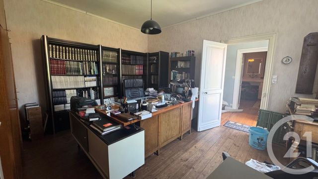 maison à vendre - 4 pièces - 108.4 m2 - SAINTES - 17 - POITOU-CHARENTES - Century 21 Agence De L'Europe