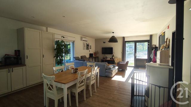 maison à vendre - 4 pièces - 92.78 m2 - BRIZAMBOURG - 17 - POITOU-CHARENTES - Century 21 Agence De L'Europe